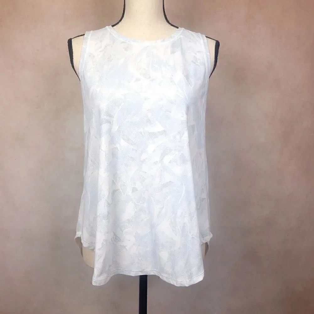 lululemon athletica excellent preowned